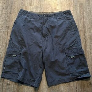 NORTH CREST HIKING SHORTS SIZE(36)